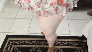 Cleaning lady step into bathroom and showing her giant ass and pussy close up - big fat booty big natural tits milf wet - dress - 4 image