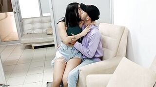 Latina with a big ass is fucked by the horny liam's cock - Porn in Spanish - 4 image