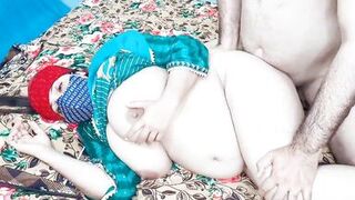 main ne aunty ko uske ghar main gori bana choda