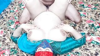 main ne aunty ko uske ghar main gori bana choda