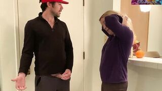 Stepmom welcomes home and pleases stepson - 4 image