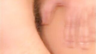 Mother I'd Like To Fuck in Strapsen bekommt die volle Ladung