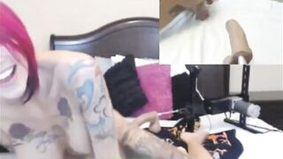 Anna Bell Peaks shows off her massive knockers while giving a steamy live show on webcam - 2 image
