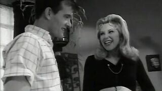 Golden-Haired plays 50s style housewife giving sensational oral-sex - 3 image