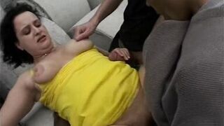 4er Hinterm Haus bitte anstellen