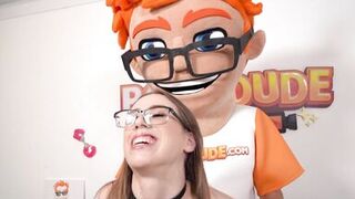 Moaning Hottie Jackie Hoff loves the Feel of a Hard Cock