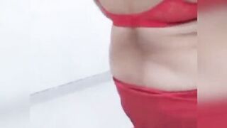 sexy indian Saree show her big boobs ass and musterbited