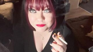 British Tart Tina Snua Tugs On Her Perky Nipples & Chain Smokes 2 Cigarettes - Big Tits BBW Satisfies Yr Smoking Fetish