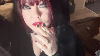 British Tart Tina Snua Tugs On Her Perky Nipples & Chain Smokes 2 Cigarettes - Big Tits BBW Satisfies Yr Smoking Fetish