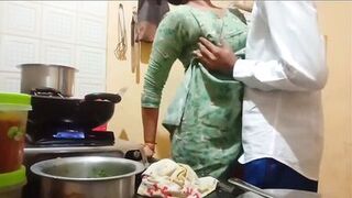 Indian hot wife got fucked while cooking in kitchen - 4 image