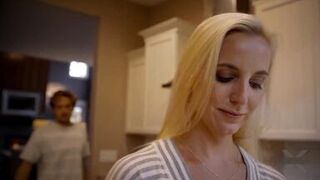 Hot milf mom fucked hard by her stepson while dad was away - 3 image