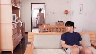 Estrus! ! Mom with an erotic comic body Sakura Minami