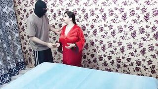 Stepbrother caught his stepsister watching a dirty movie and had sex with her