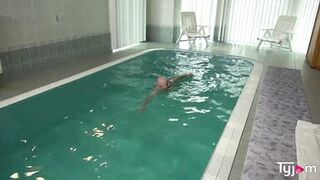 Big boobs Angel Wicky having a hardcore assfuck next to the pool - 2 image