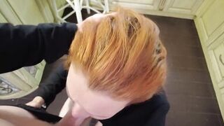 Slut real estate agent Fucks client for a bonus