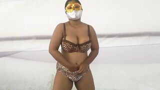 Arpita aaj tujhe khub choduga or tu chikhna indian lady arpita fuck boyfriend big boobs very erotic bikini big ass doggy - 3 image