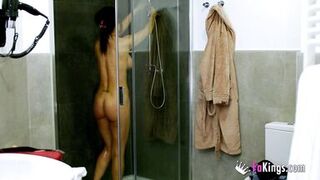 Just divorced Brazilian mommy films herself banging her neighbour