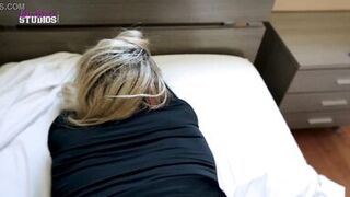 Hot Step Mom Fucked While Stuck Making the Bed - Brooklyn Chase