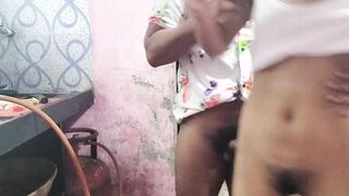 Seeing the maid cooking food in the kitchen, she did not like it, then started pelting it on the same. - 12 image