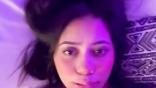 Necesito esas grandes manos papi - CLOSE UP-  vamos a exprimir mis grandes tetas