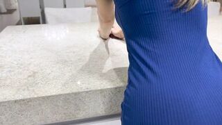 Argentina caliente mamando verga pide la leche en la cara - 5 image