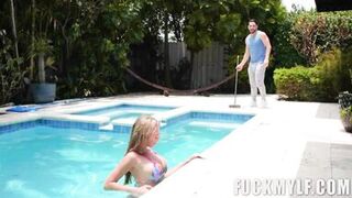 Poolside Bubble Butt Briana Banderas , Peter Green