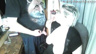 The old Fox squeezes the tits of his eternally inexperienced bitch, and she gratefully sucks his cock! ))