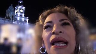 Vanesa wants to catch cocks in the middle of the street - 2 image