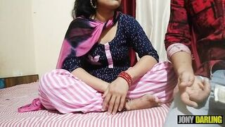 Indu Chachi Ne 10000 rupay bhi de diye aur Chudayi bhi karwai by jony darling - 2 image