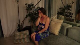 Sad stepmom needs sex