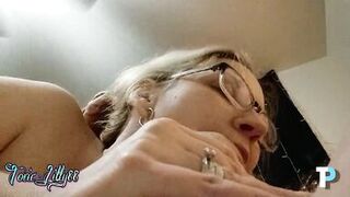 PAWG BBW MILF Toxic Lilly Close Up BJ on Tyson Phoenix - 5 image