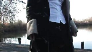 A SPASSO PER L'ITALIA A FARE LA ZOCCOLA - scena 1 - 3 image