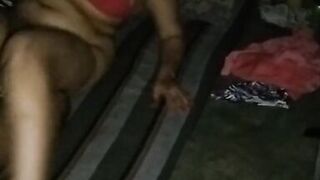 Desi Pooja ko 1st anniversary pr chod kr achhe se maze liye.