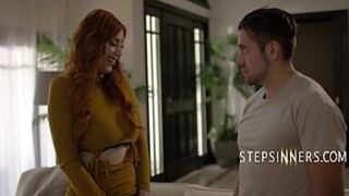 Lauren Phillips Catches Her Stepson Jerking - 1 image