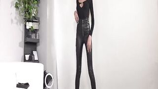 Ukrainian blonde wants to be a model