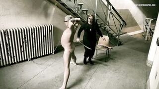 Dominatrix Mistress April  Rose garden 2  ebony female slave training