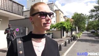 Gabrielle, beautiful milf, satisfies her fantasies with a good cock