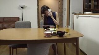 When Her Husband Was Away On a Business Trip For 24 Hours, She Brought a Man Into Her Home - 4 image