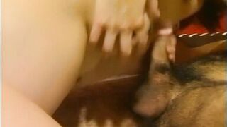 Schwanger Brunette laesst sich vom Nachbarn ficken