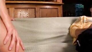 Milf whore in nylon stockings gets picked up for some hotelroom fun