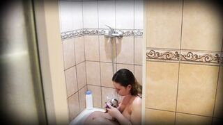 Mature BBW MILF in the shower. Peeping.