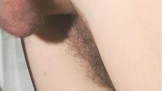 Kurvige Milf freut sich auf das Sperma