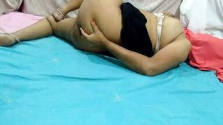 First Time Mausi Ko Choda Jab Ghar Par Koi Nhi Tha - Fucking My Real Aunt