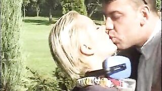 Wann wurde deine Frau zuletzt mit nem Wagenheber gefickt