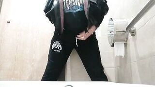 Sexy big boobs outdoors bbw