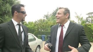 Brunette with a hot body gets nalied on the floor