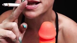 Kiki Deez Smoking In A Blanket POV