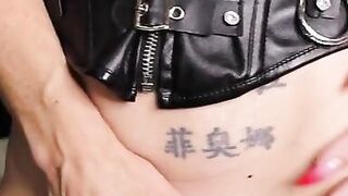 Kiki Deez Cums 4x and Teases you in Leather Top and no Panties