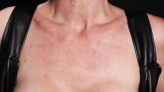 Kiki Deez Cums 4x and Teases you in Leather Top and no Panties